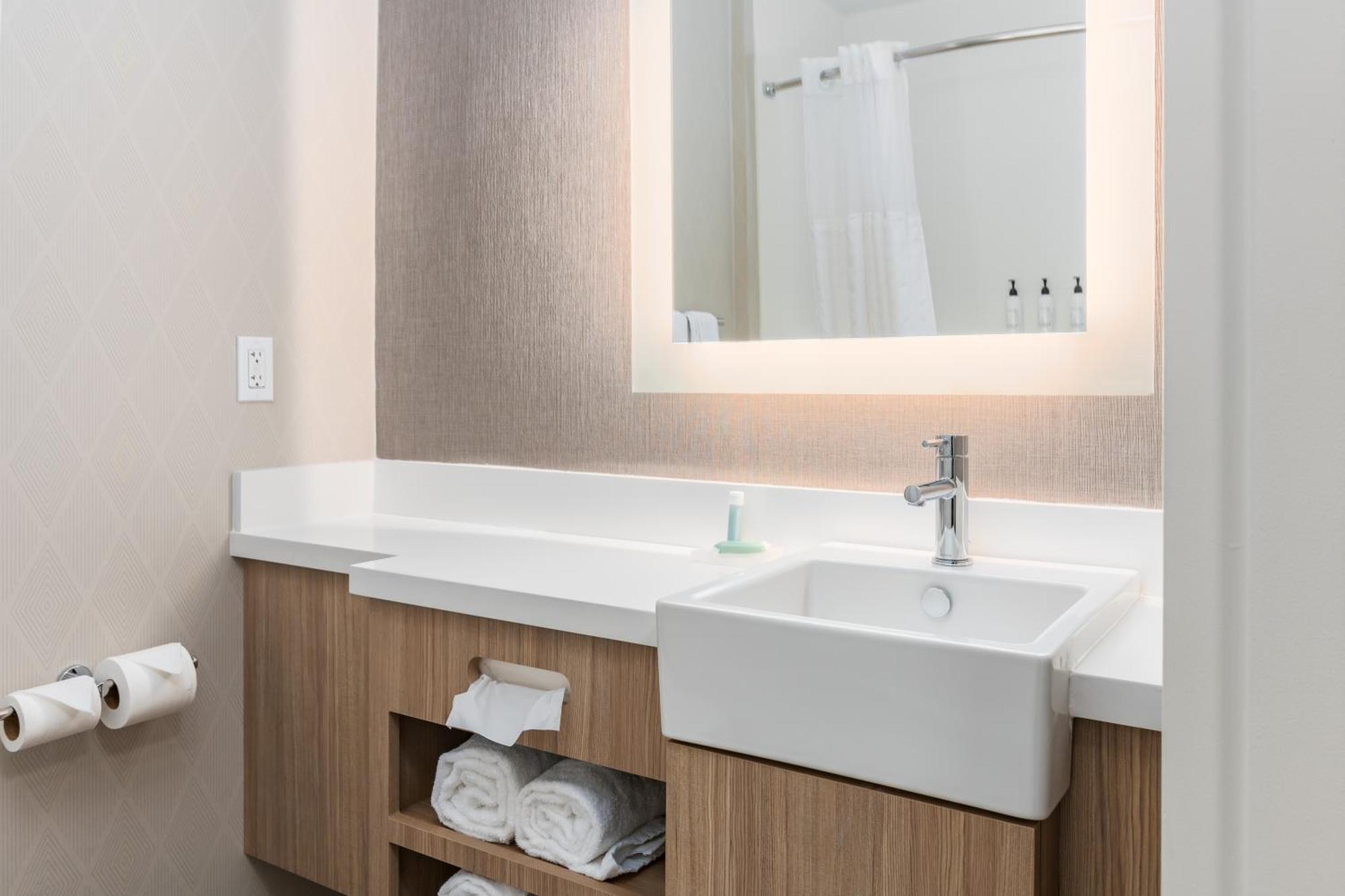 Springhill Suites By Marriott Freeport Brunswick Exteriör bild